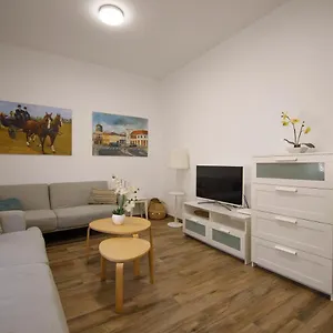  Appartamento Rentalsevilla Luminoso Apartamento Por Casa Pilatos