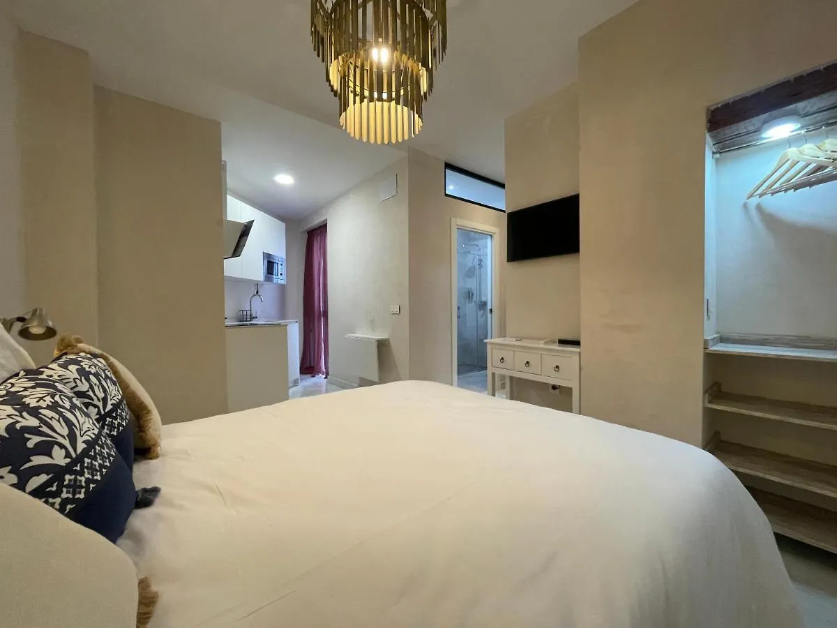 Adriano Apartments Seville