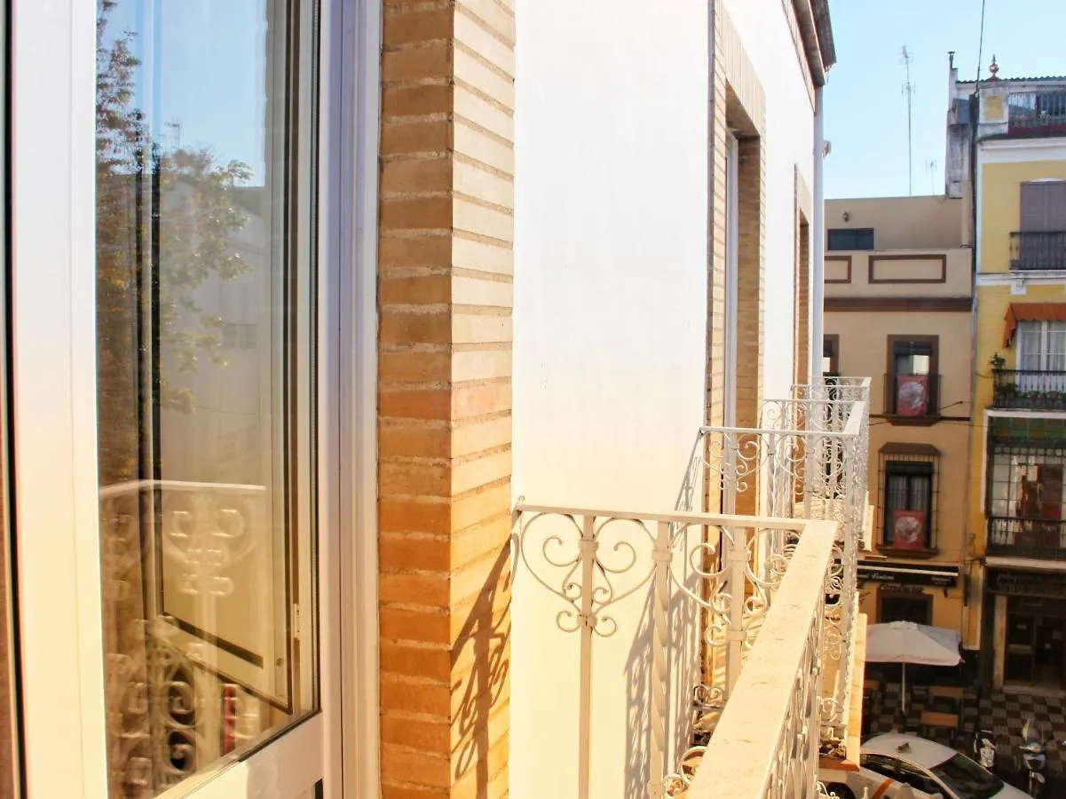 Adriano Apartments Seville